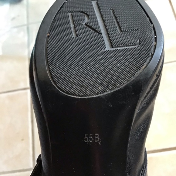 RALPH LAUREN WOMEN DEEP BLACK SILVER BUCKLES ALMOND TOE ANKLE BOOTS SIZE 5.5 - Picture 6 of 7